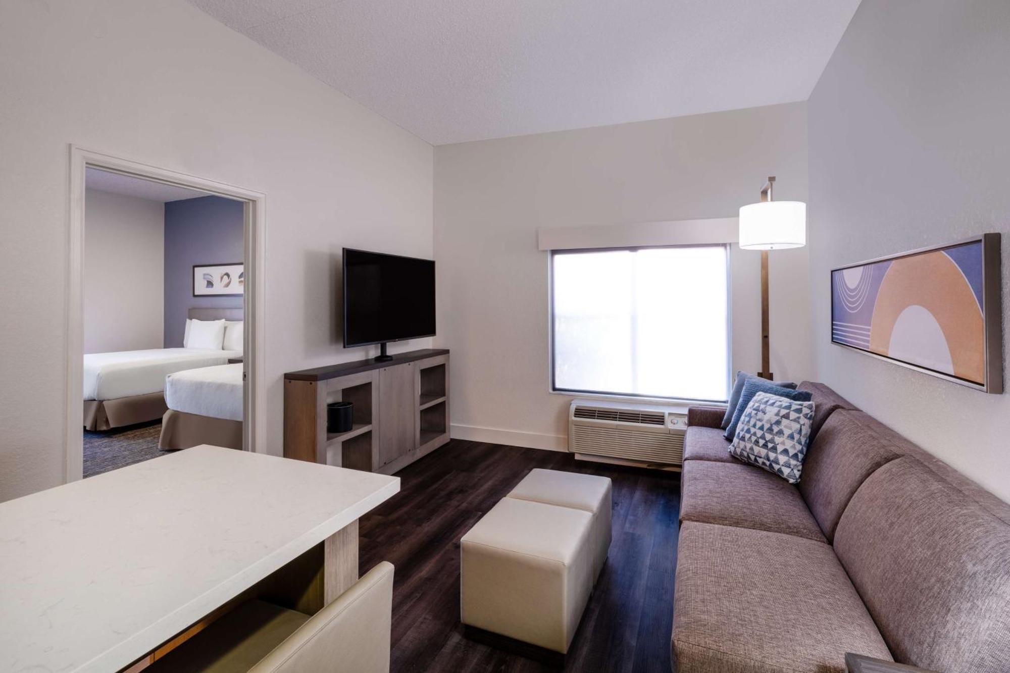 Hyatt House Airport Hotel