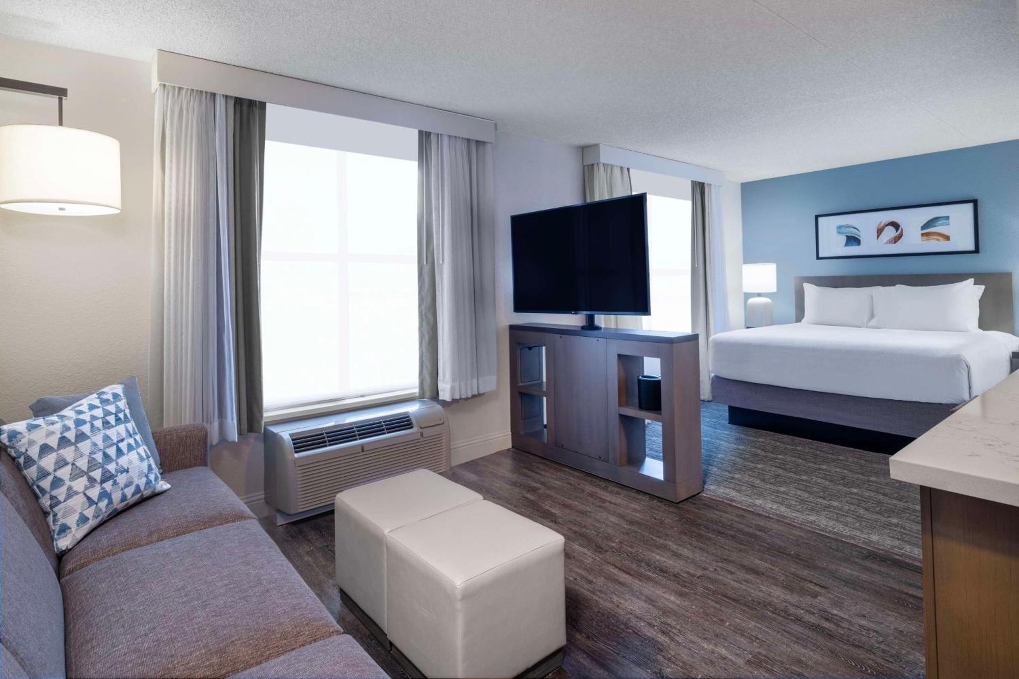 Hyatt House Airport Hotel