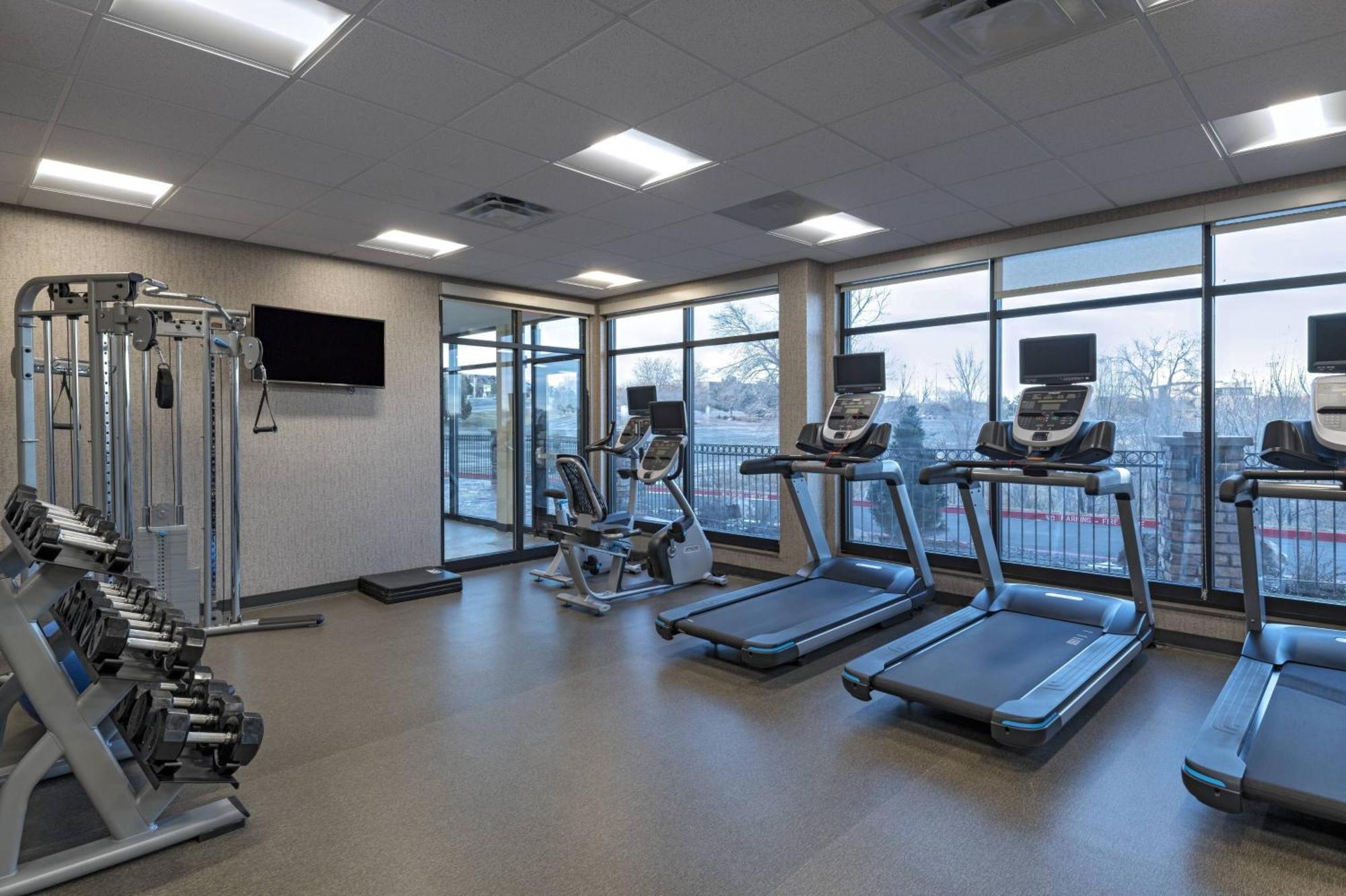 Fairfield & By Marriott East 3* Colorado Springs