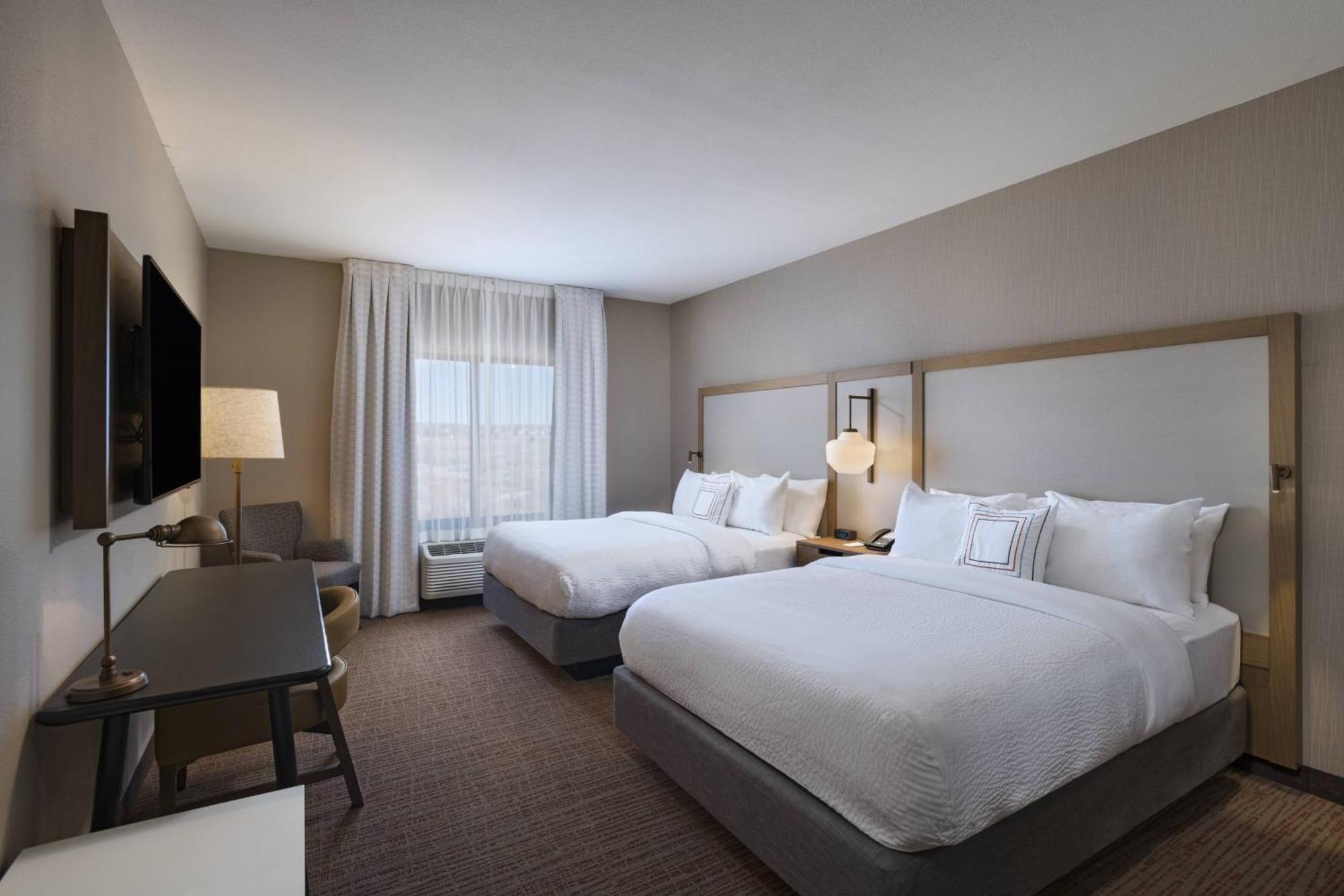 Fairfield & By Marriott East Colorado Springs