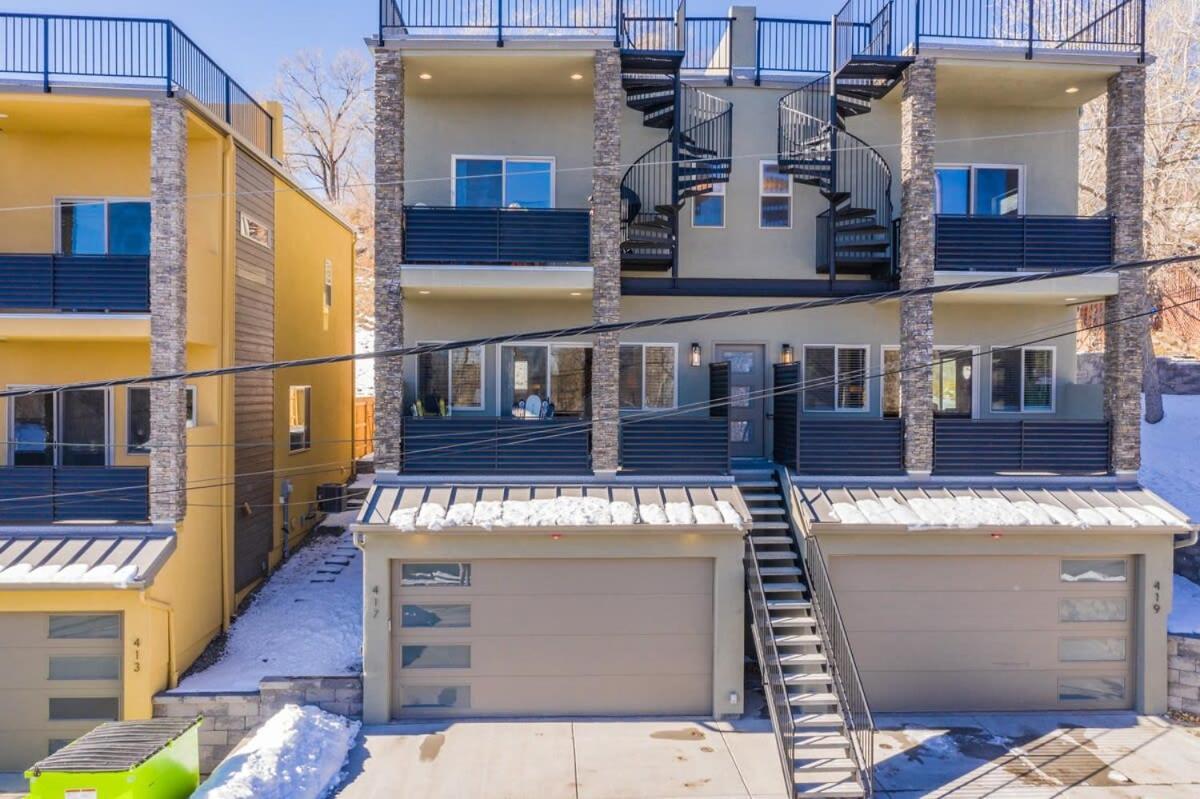 Holiday home 4br Urban Rooftop Patio With Views Colorado Springs