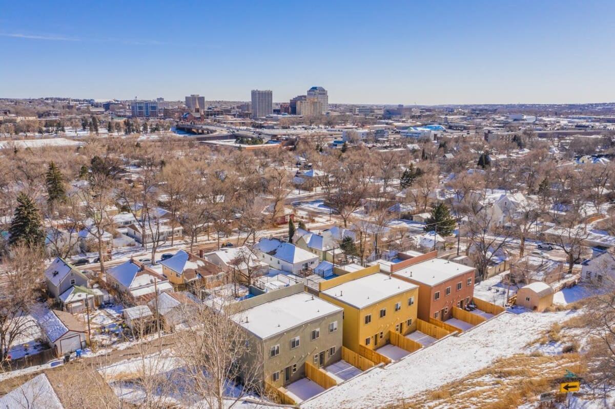Holiday home 4br Urban Rooftop Patio With Views