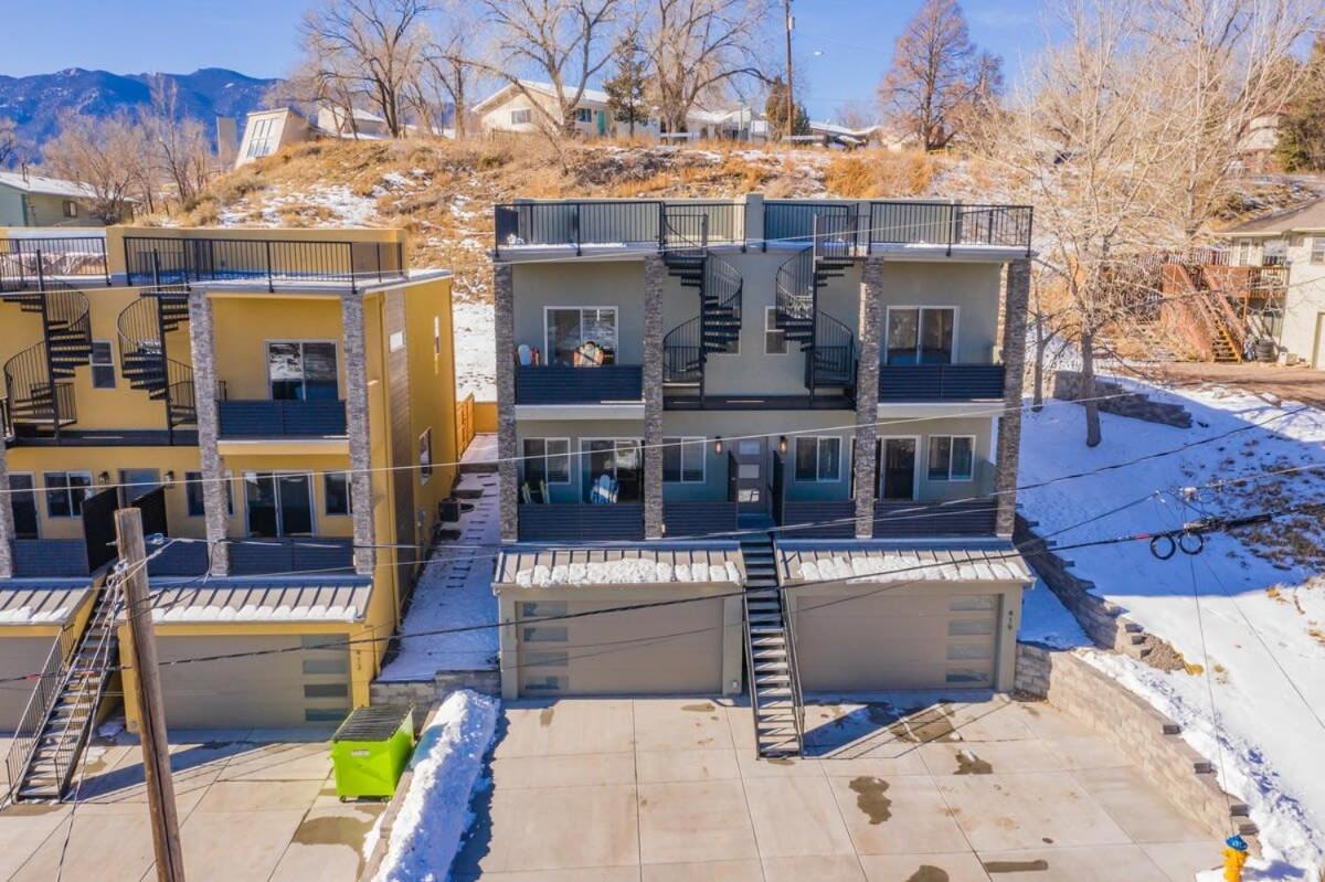 Holiday home 4br Urban Rooftop Patio With Views