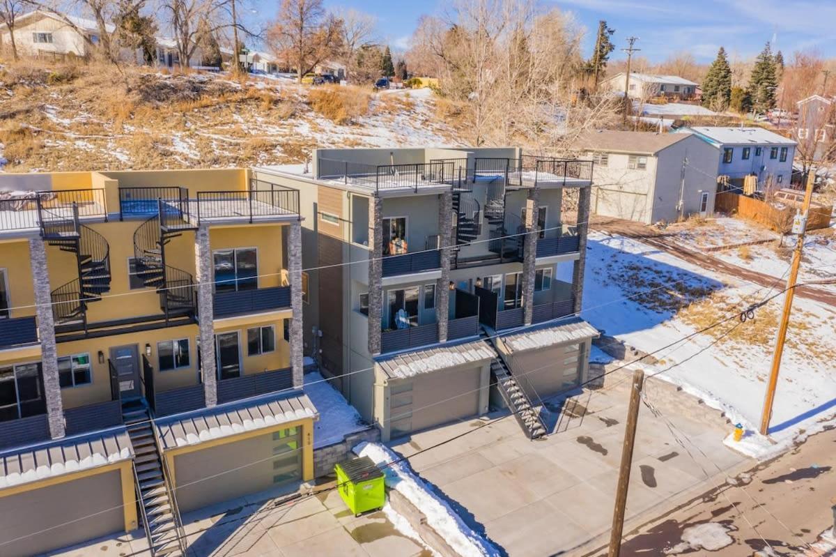 4br Urban Rooftop Patio With Views