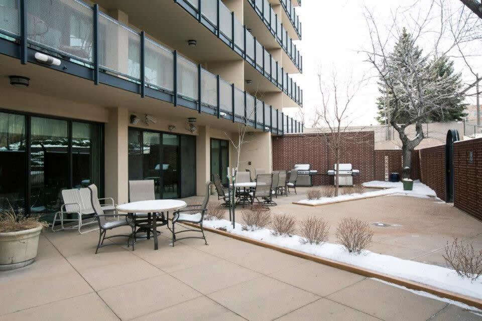 Chic Skyview Downtown Apartment Colorado Springs