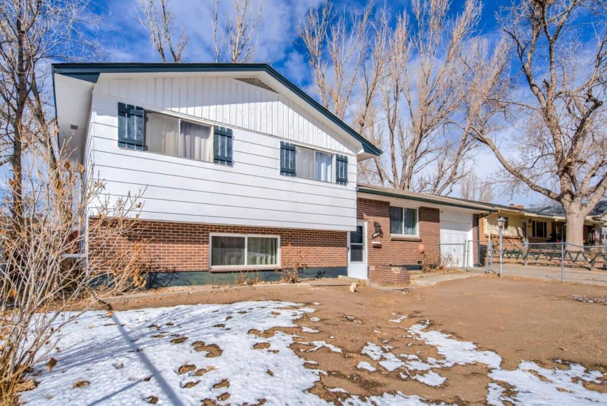 4bd Centrally Located Dog-friendly Close To Park Holiday home *