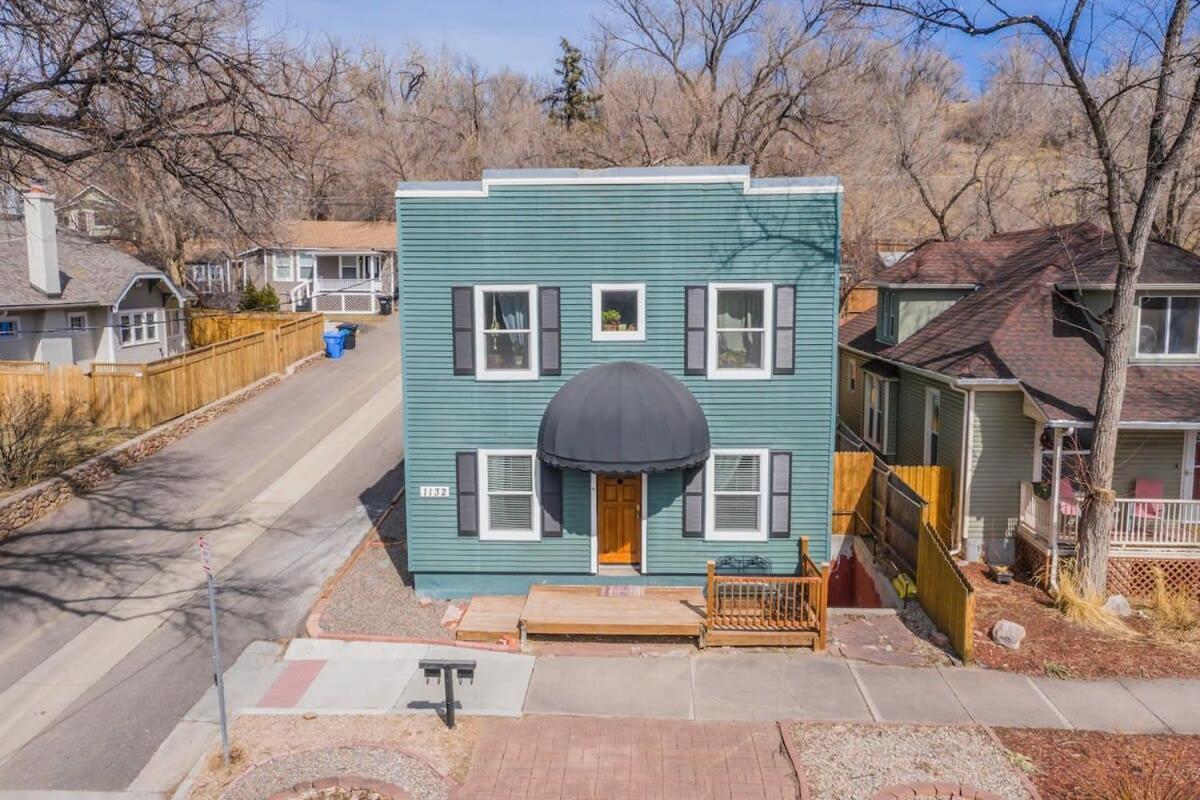 2 Bds Garden Of Gods - Near It Apartment *