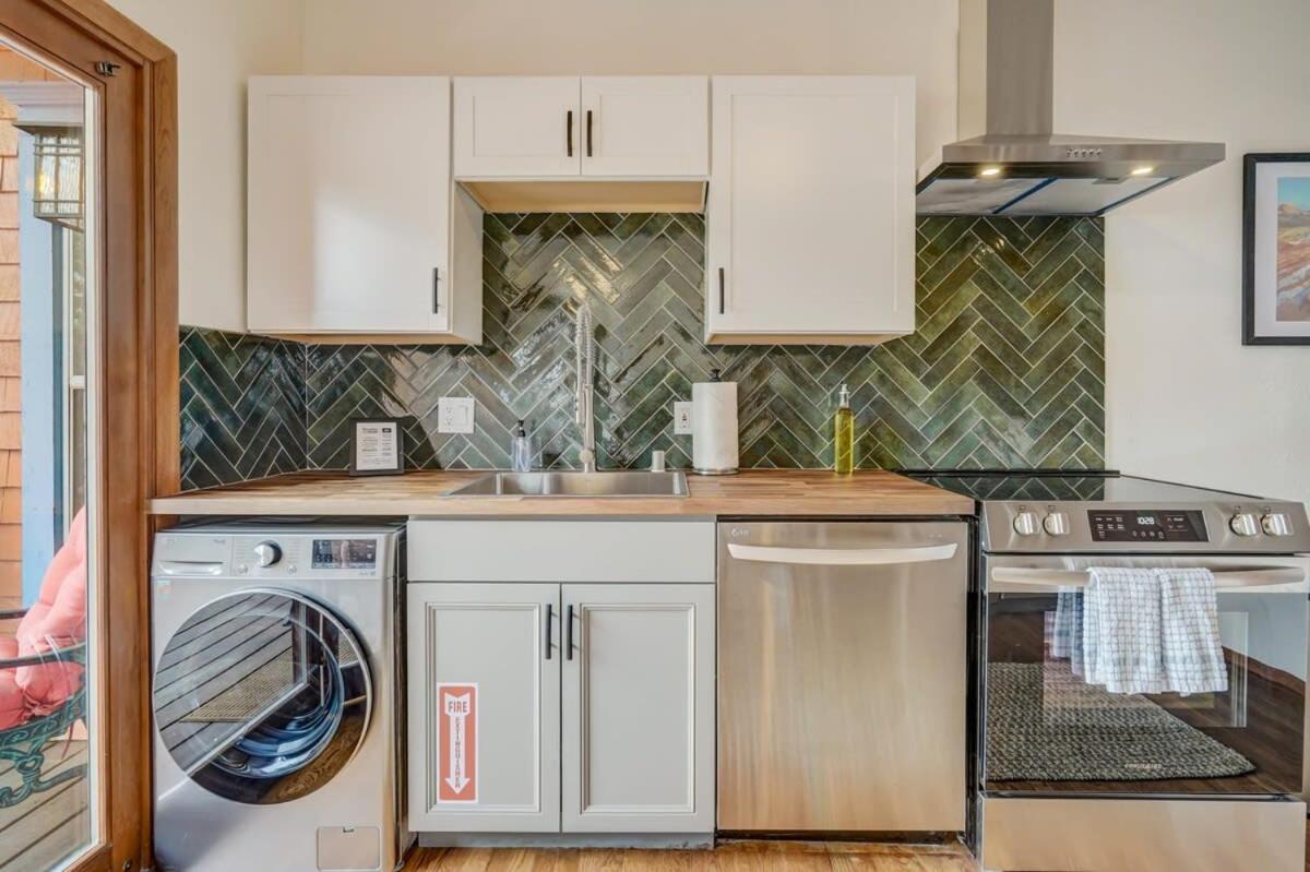 Apartment Close To The Action Walk To Garden Of The Gods *