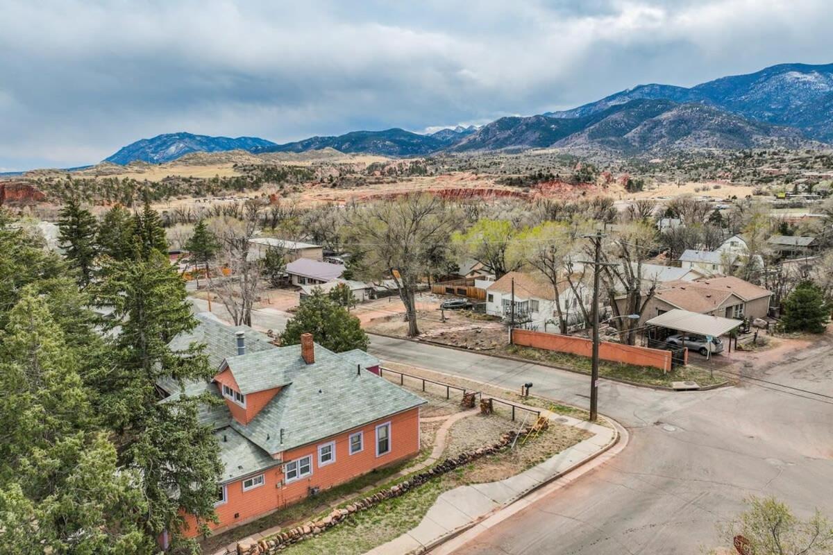 Close To The Action Walk To Garden Of The Gods Apartment Colorado Springs