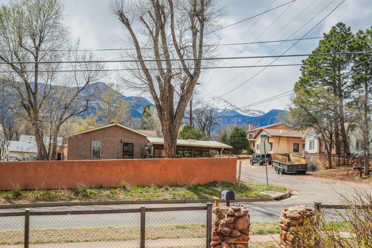 Apartment Close To The Action Walk To Garden Of The Gods Colorado Springs