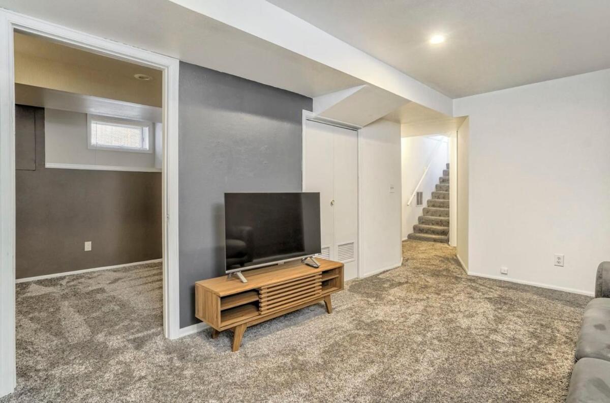 Holiday home 3bd Downtown Family Escape Grill Fire Pit Colorado Springs