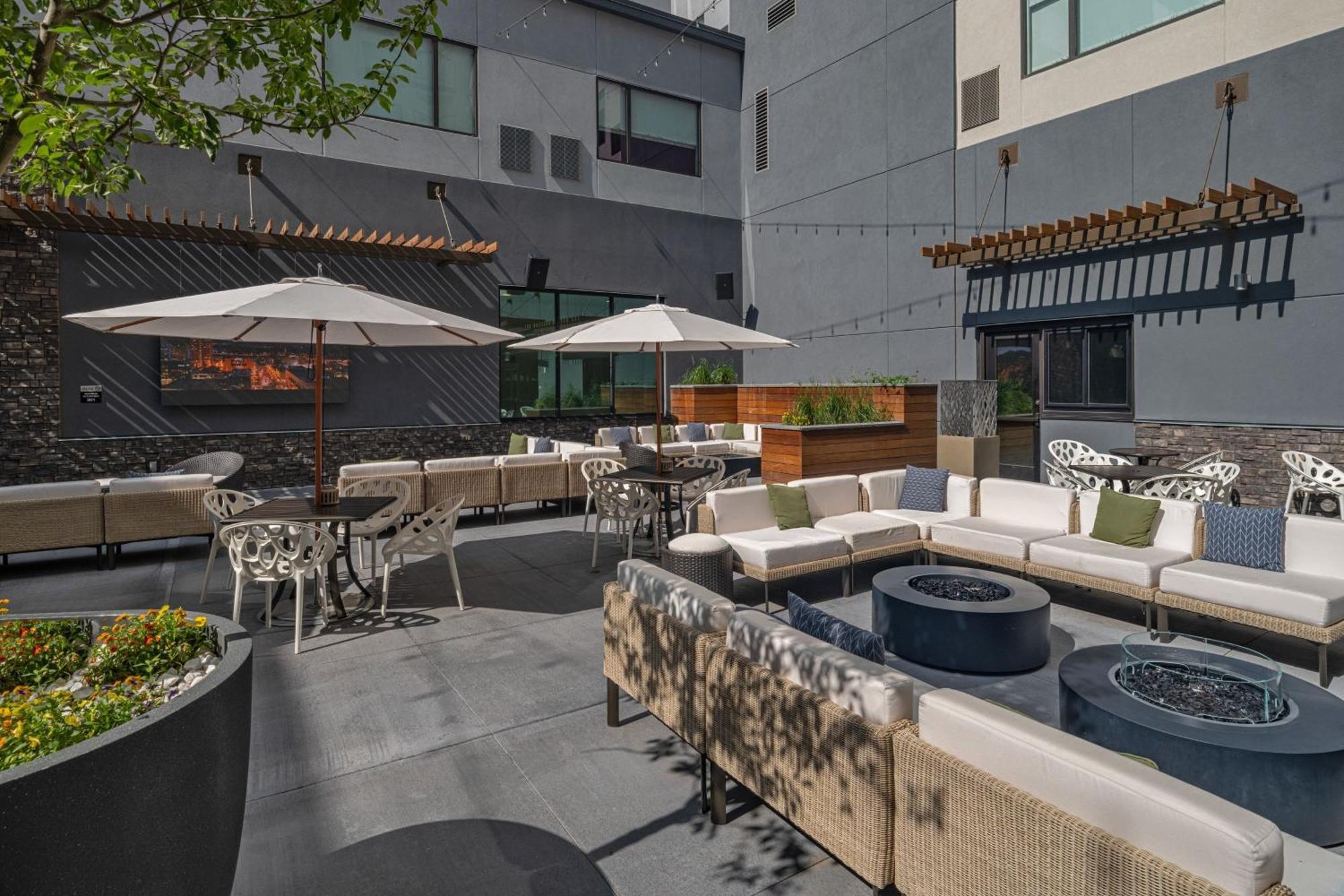 Element Downtown