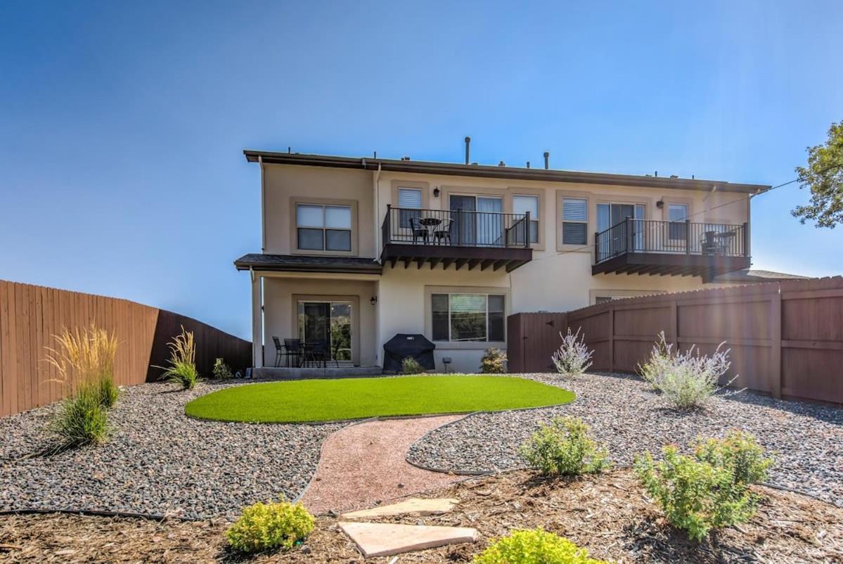 Holiday home 8bd Mnt Views Oasis Near Garden Of The Gods Ideal For Groups Colorado Springs
