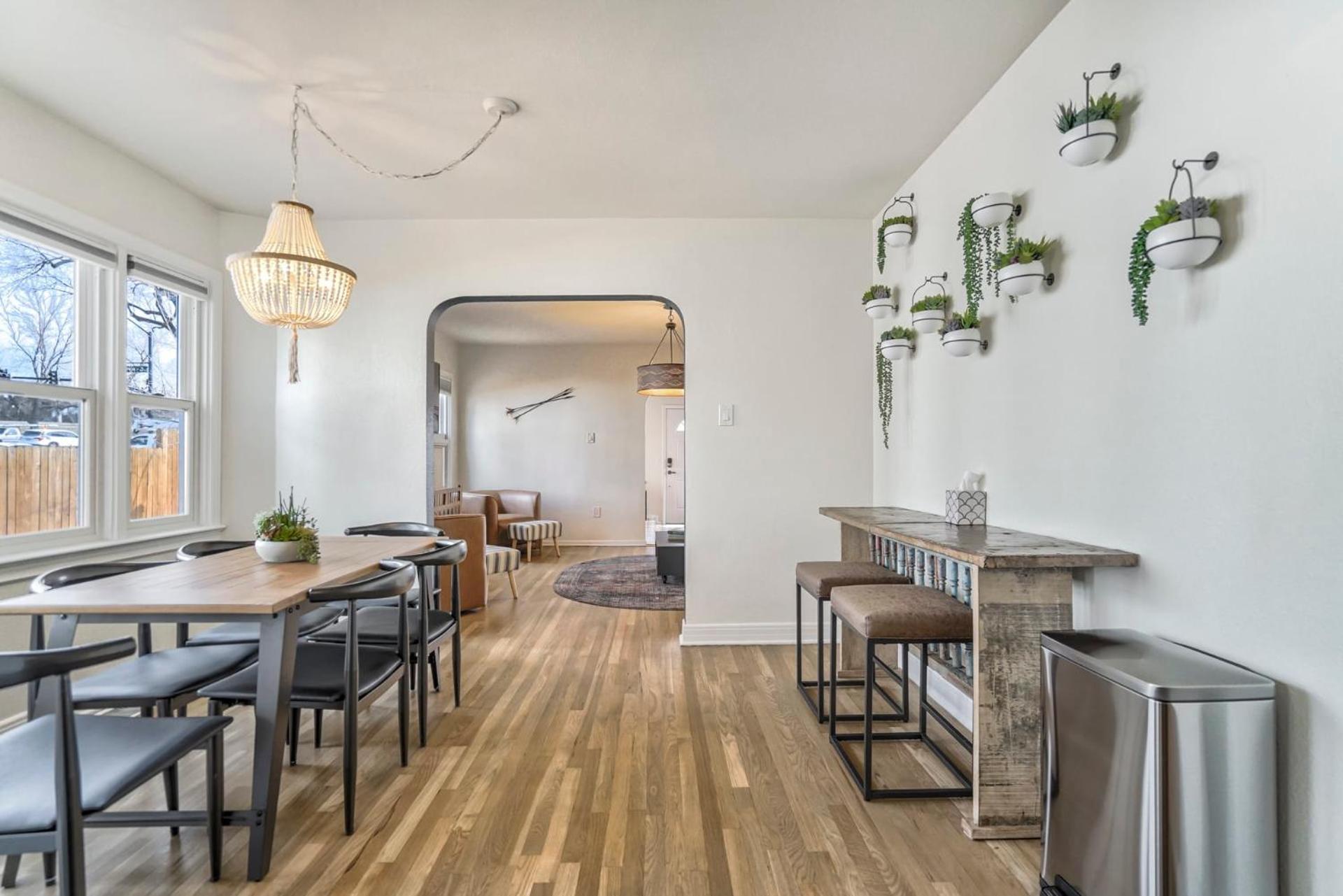 Apartment Pikes Adventure - Downtown King Scenic Views