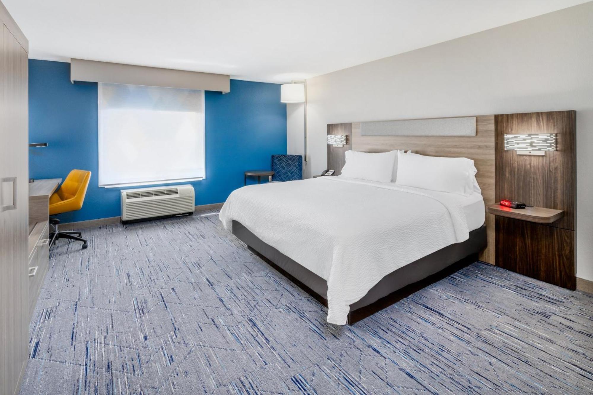 Hotel Express - - First & Main By Ihg Colorado Springs