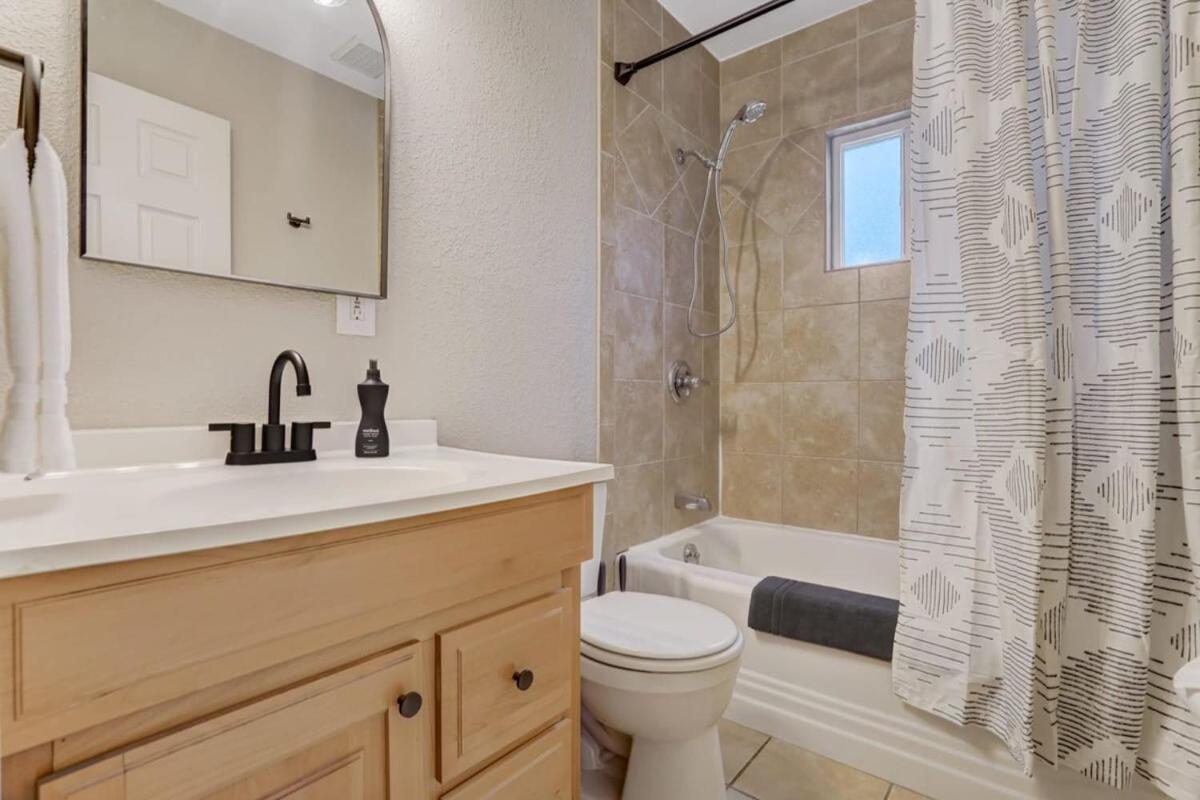 Holiday home Bonny Adventure Downtown W Hot Tub & Fire Pit Colorado Springs
