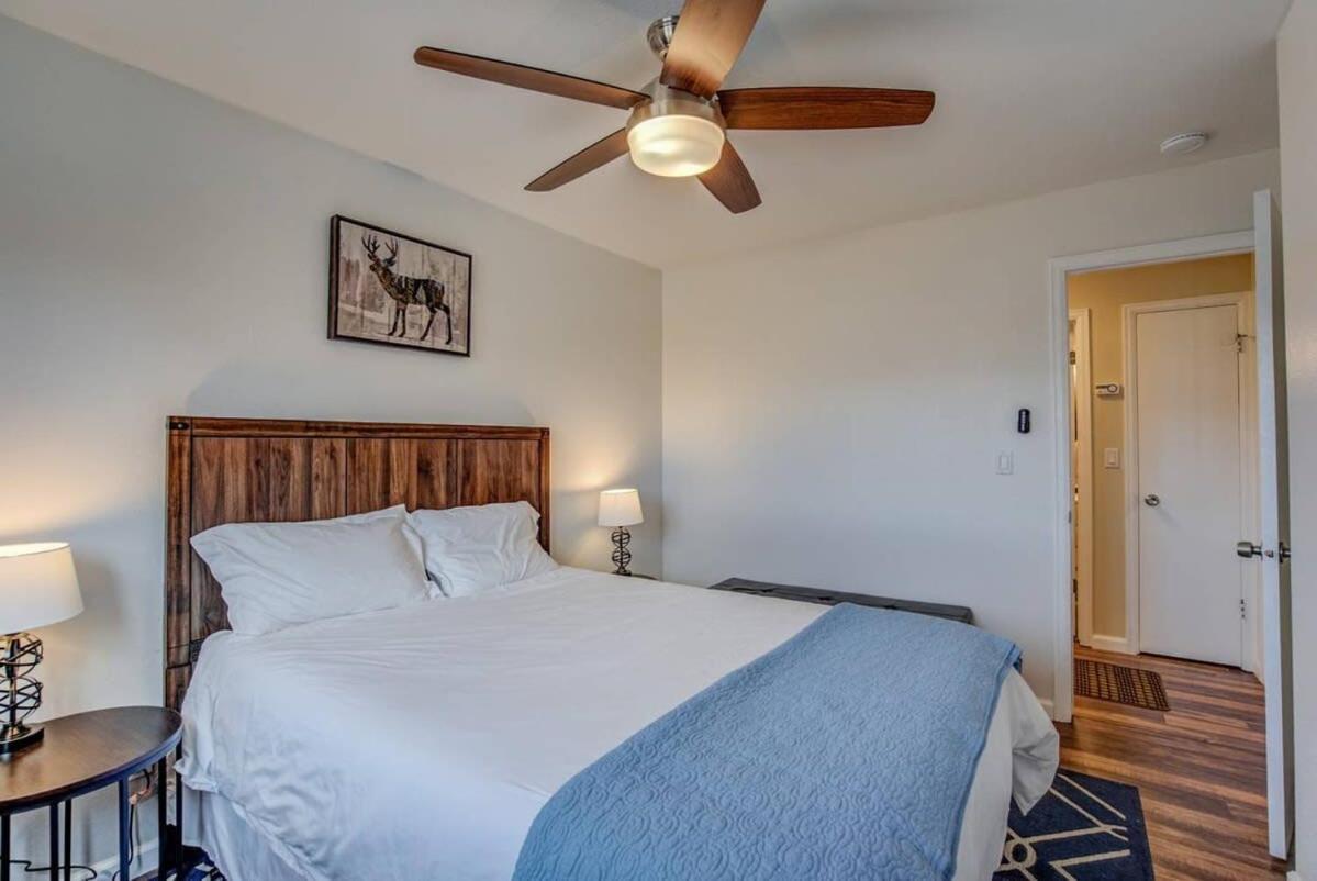 Holiday home Spacious 4bd Dog-friendly Near Usaf Academy