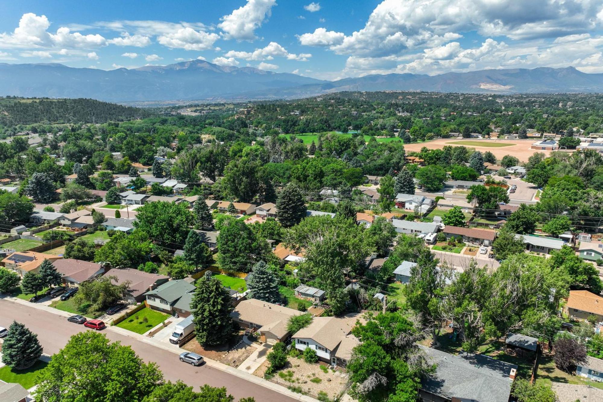 Holiday home 4bd Centrally Located Dog-friendly Close To Park Colorado Springs