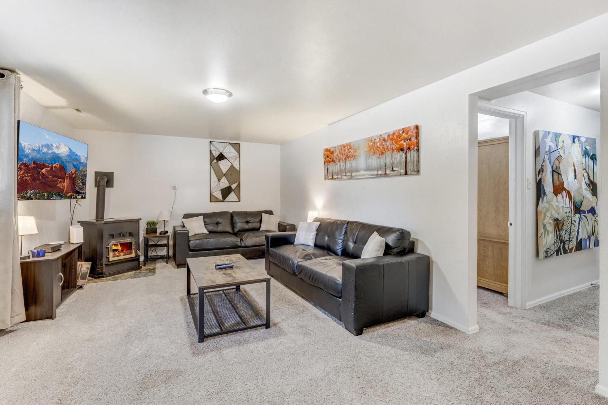 4bd Centrally Located Dog-friendly Close To Park