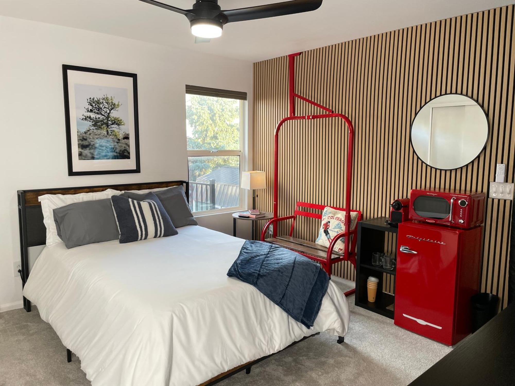 Colorado W Private Entrance Deck And Hot Tub Colorado Springs