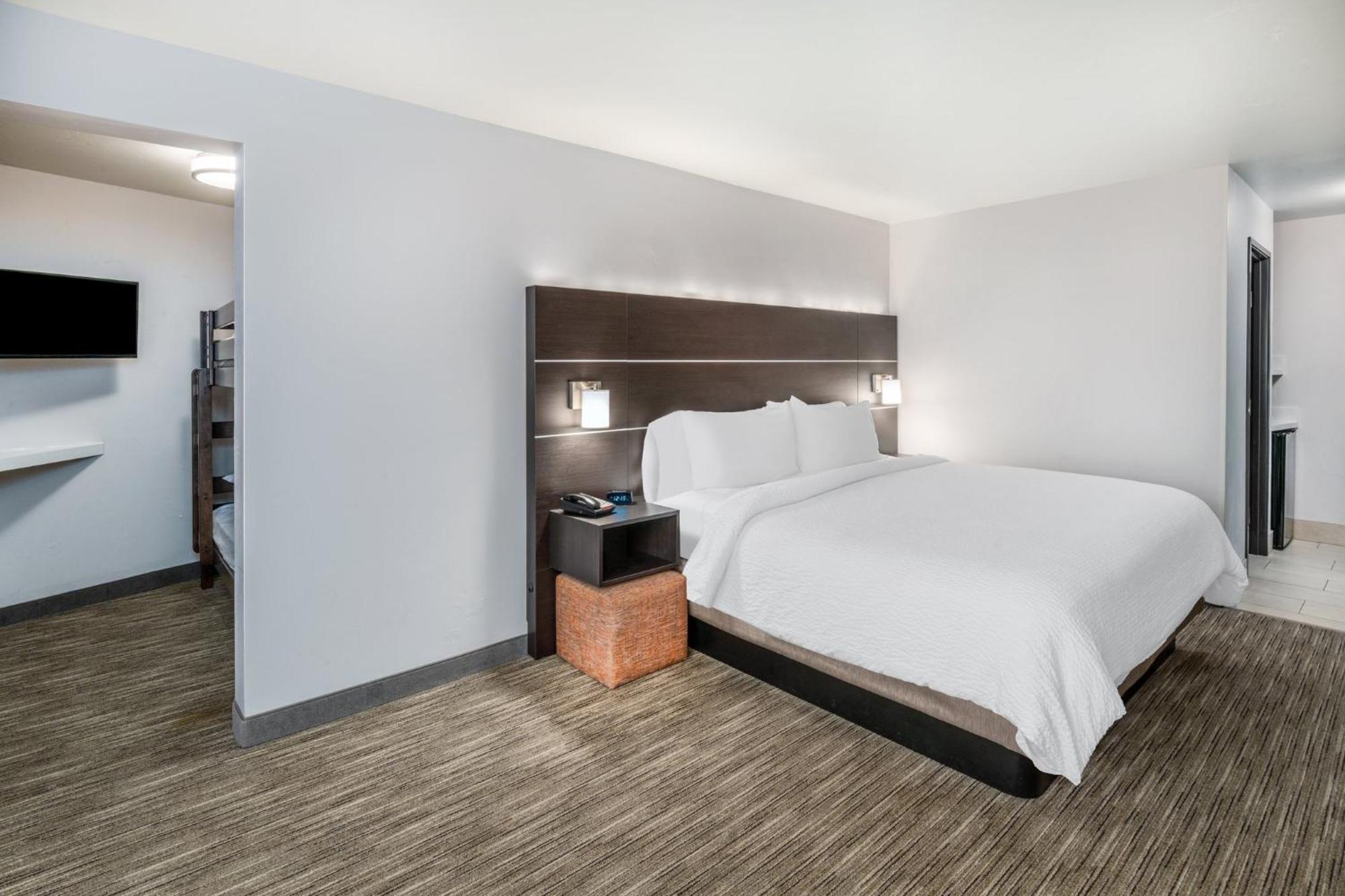 Express & - Afa Northgate By Ihg 2*