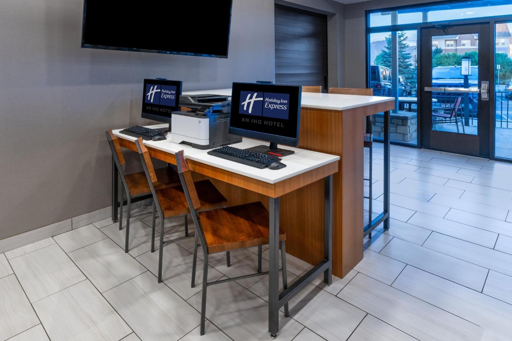 Hotel Express & - Afa Northgate By Ihg