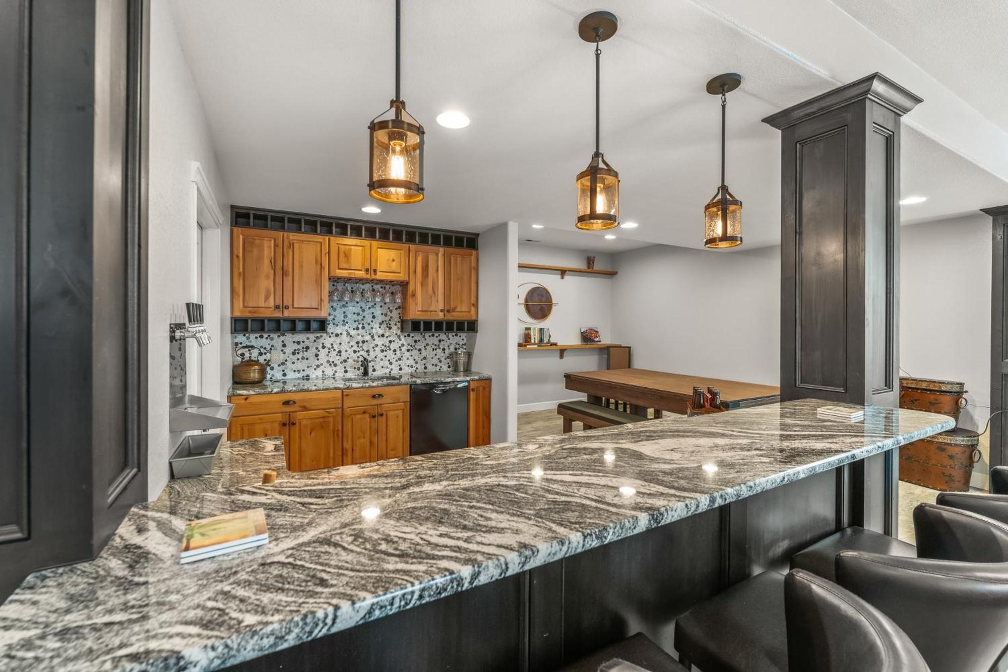 North Gate Getaway - Pet Friendly - Game Holiday home Colorado Springs