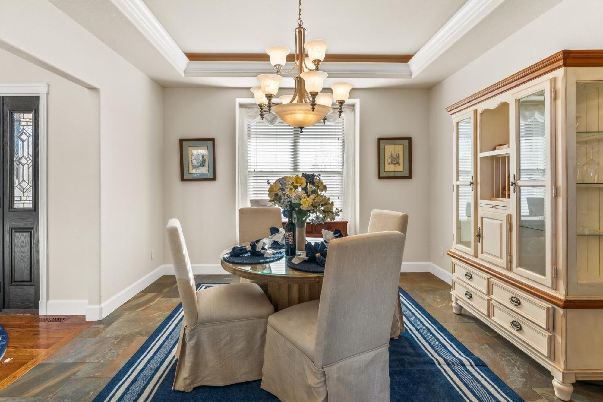North Gate Getaway - Pet Friendly - Game Colorado Springs