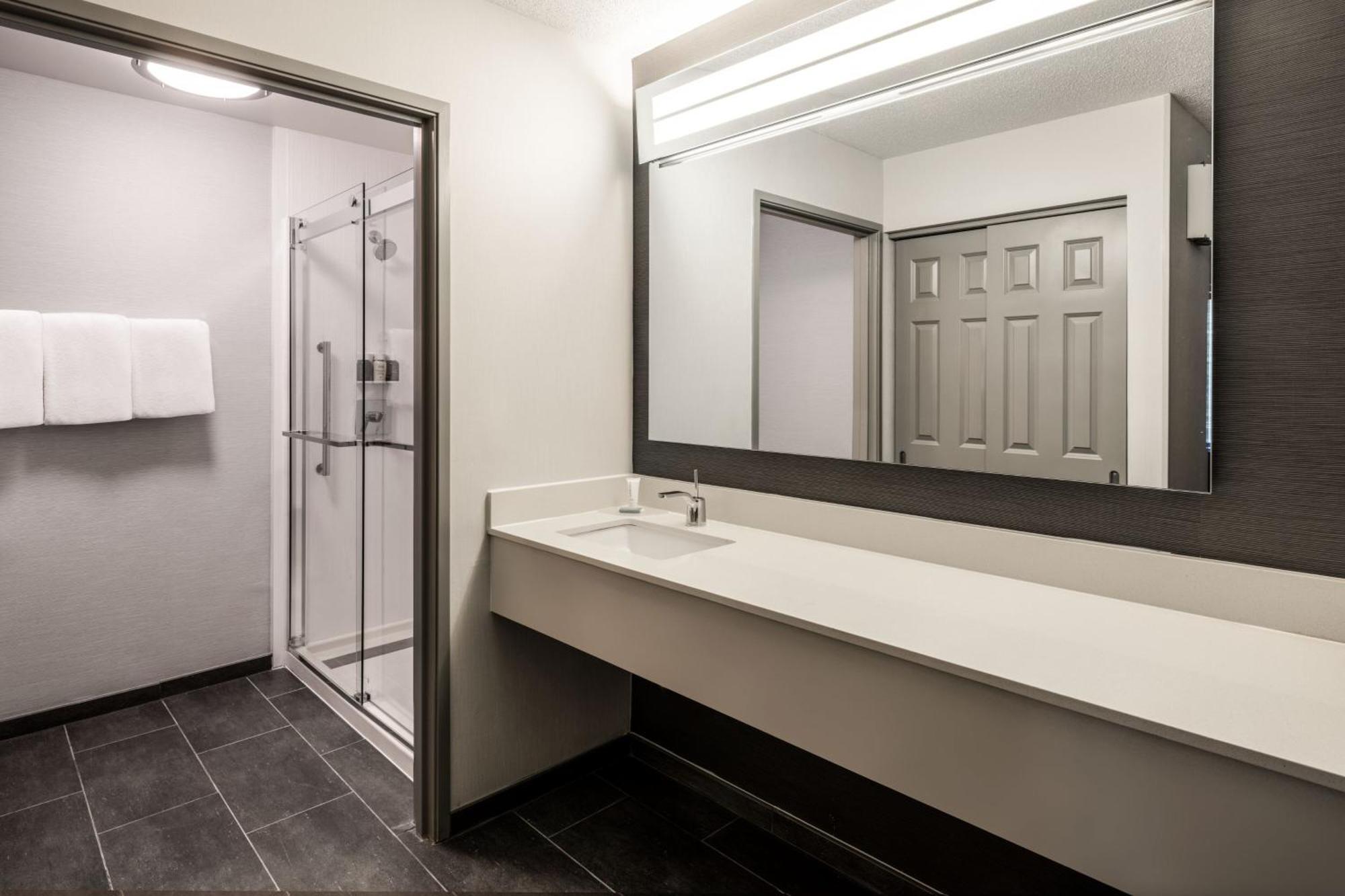 Courtyard By Marriott South Hotel Colorado Springs