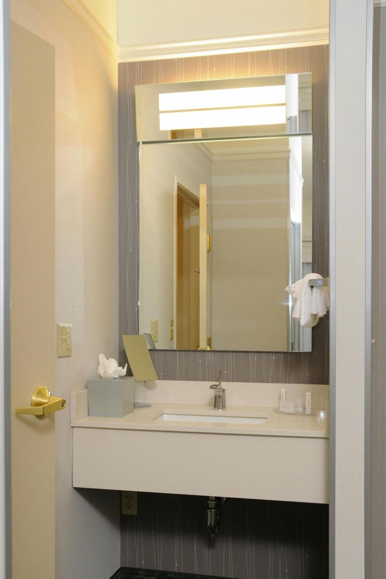 Courtyard By Marriott South Hotel Colorado Springs
