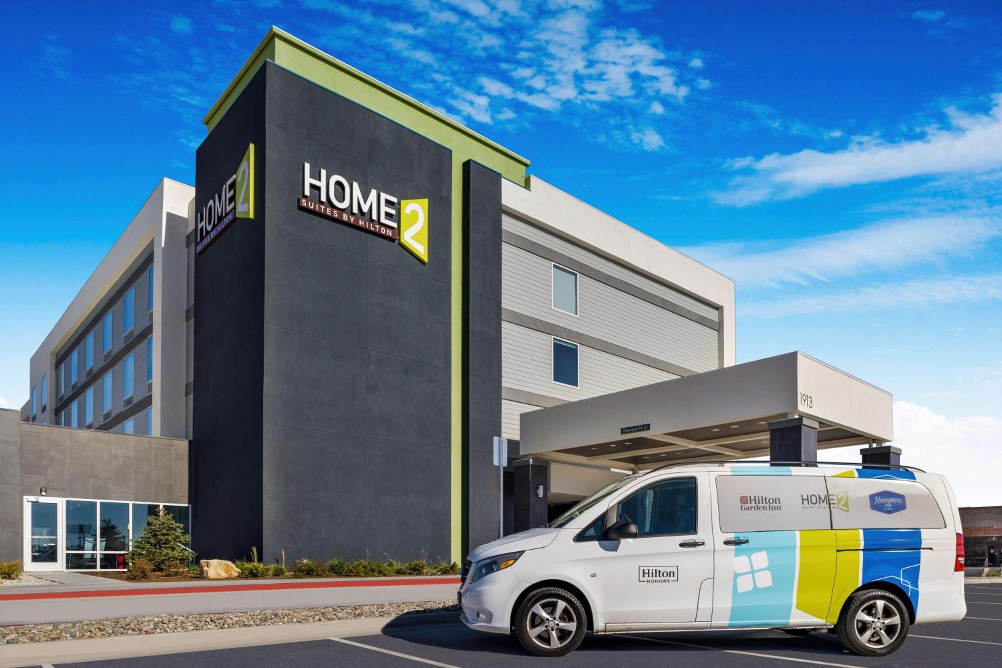 Home2 By Hilton Airport Hotel 3*