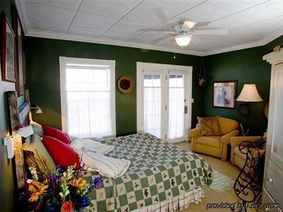 Old Town Bed & Breakfast Colorado Springs
