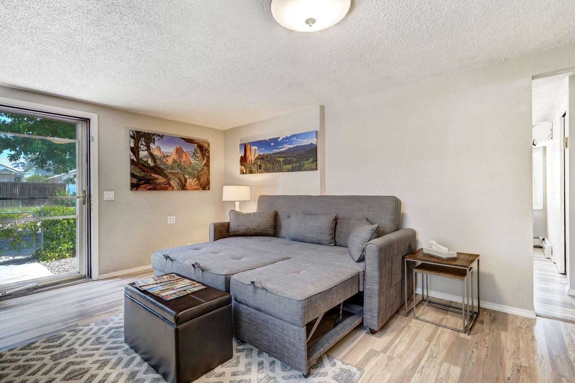 Apartment Occ Complex Mountain View Prime Location