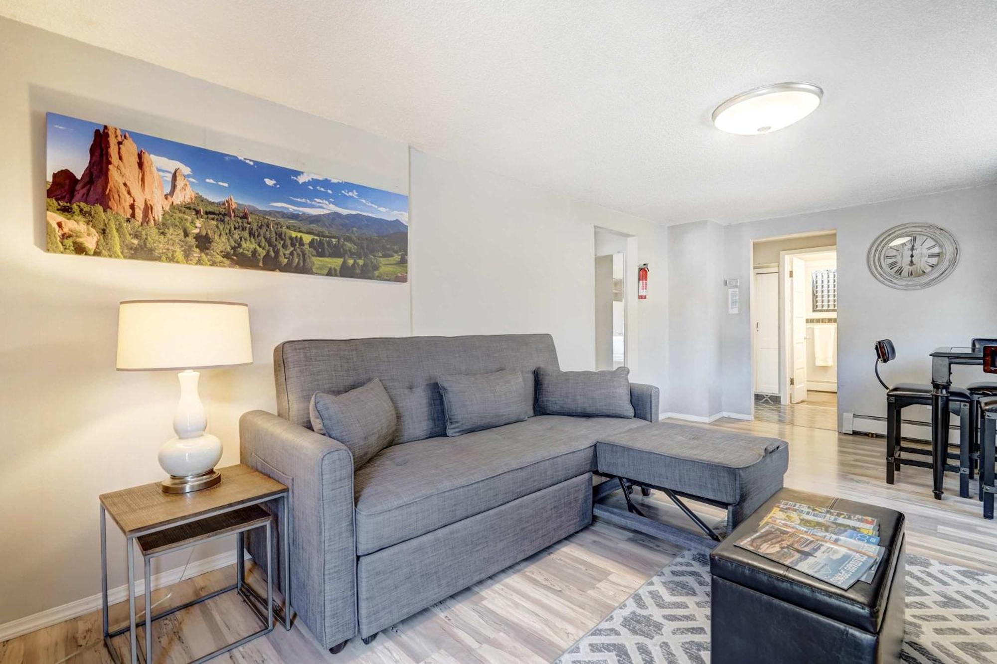 Apartment Occ Complex Mountain View Prime Location *