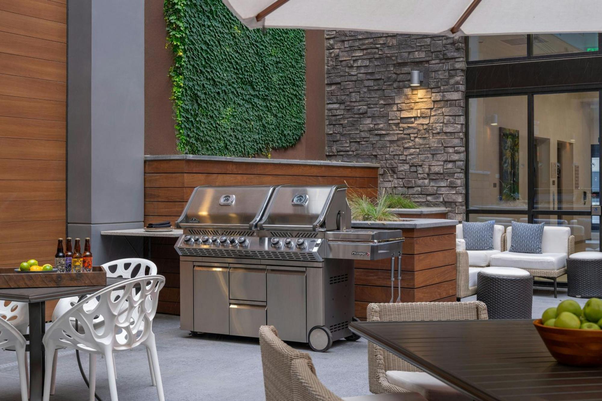 Hotel Element Downtown Colorado Springs