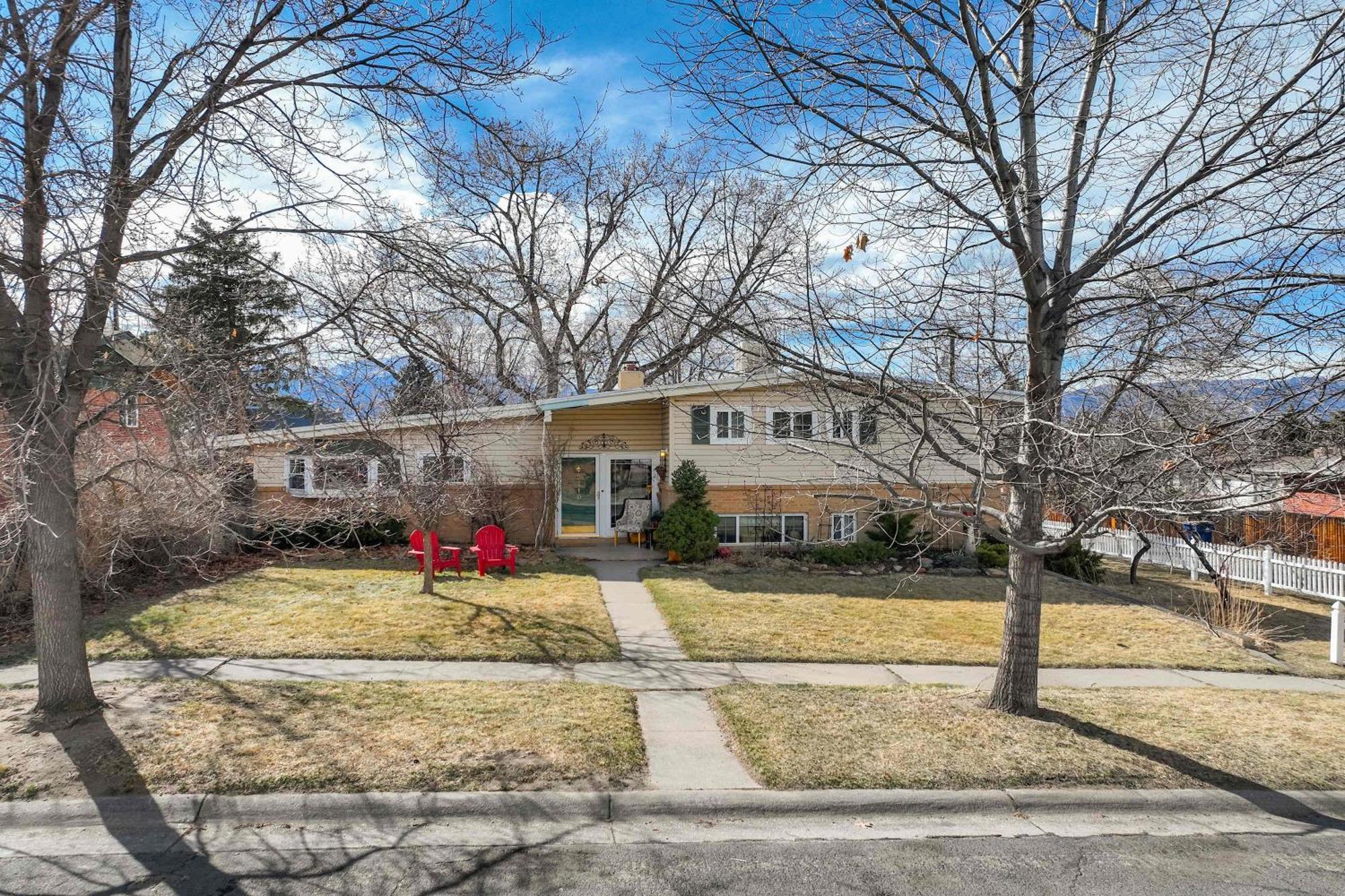 4bd Family Heart Of Cos Lrg Backyard And Gameroom