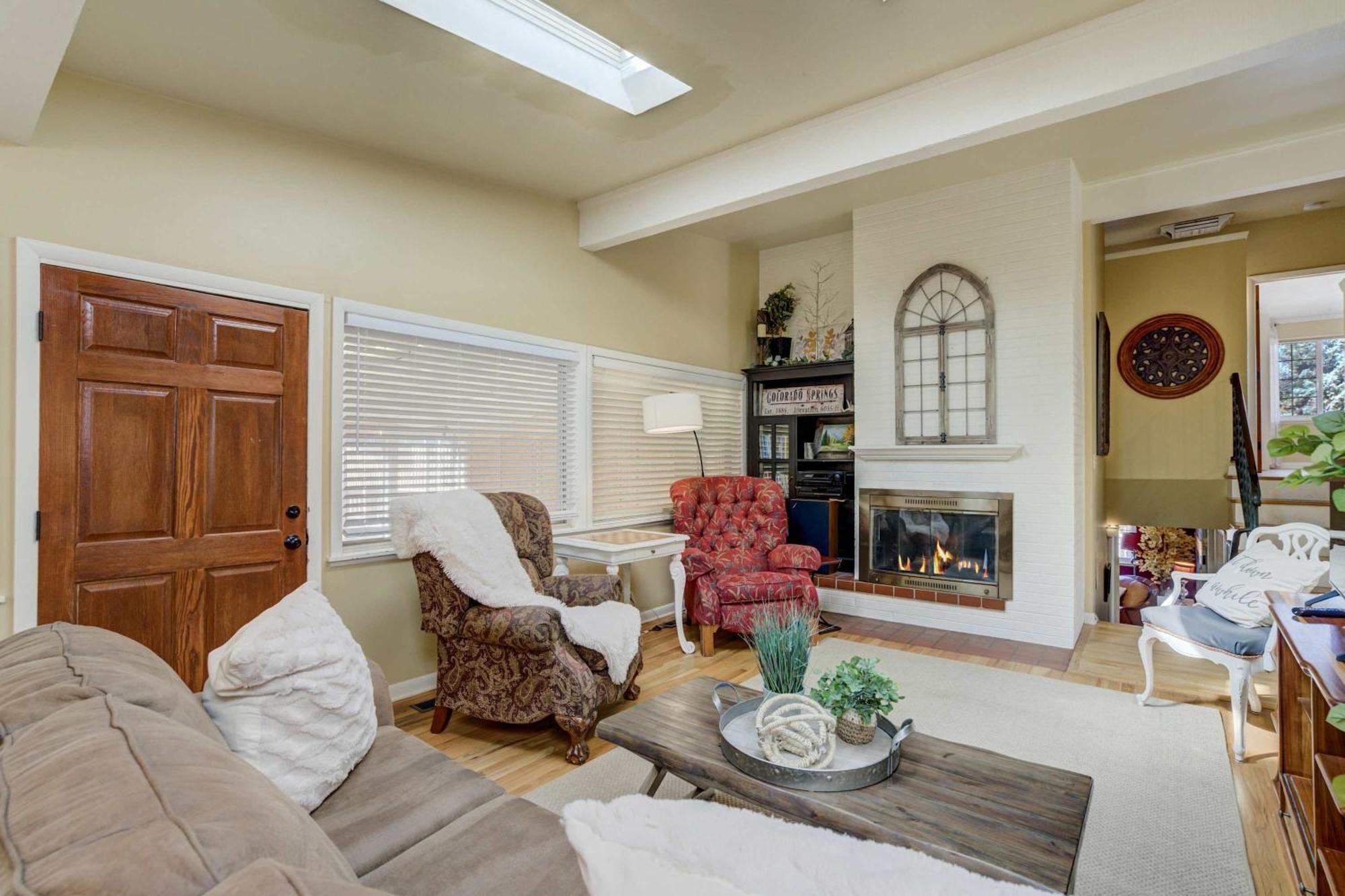 Holiday home 4bd Family Heart Of Cos Lrg Backyard And Gameroom Colorado Springs