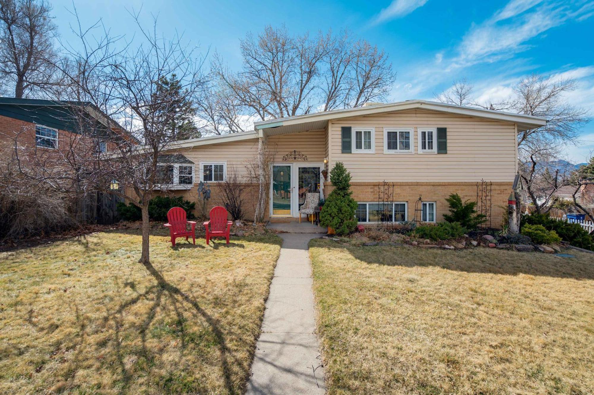 Holiday home 4bd Family Heart Of Cos Lrg Backyard And Gameroom Colorado Springs