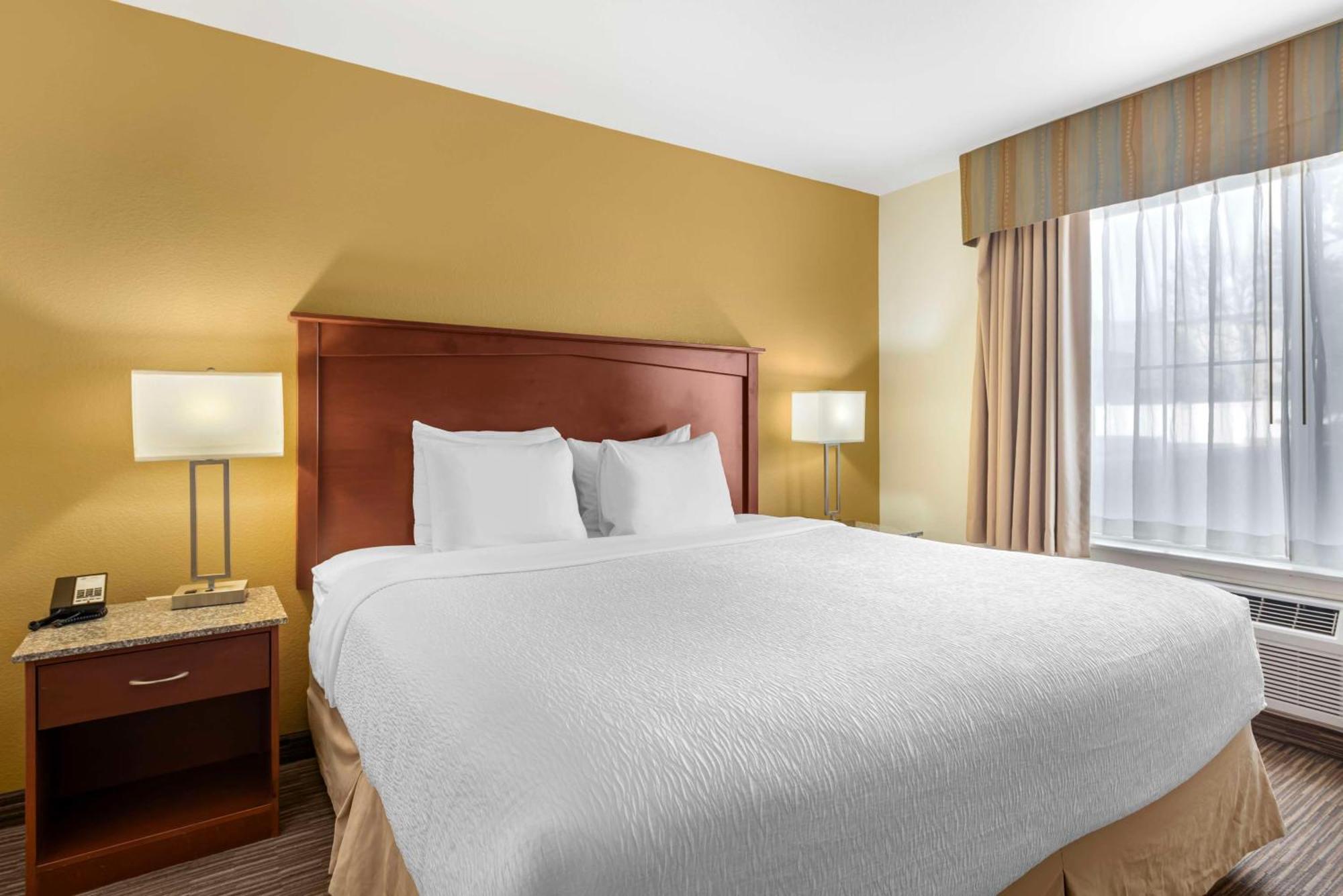 Hotel Western Executive & Colorado Springs