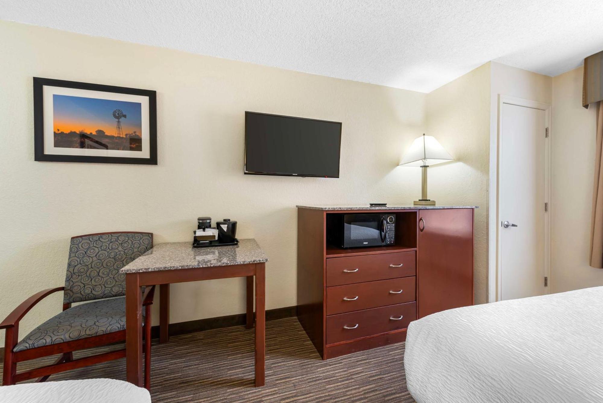 Hotel Western Executive & Colorado Springs
