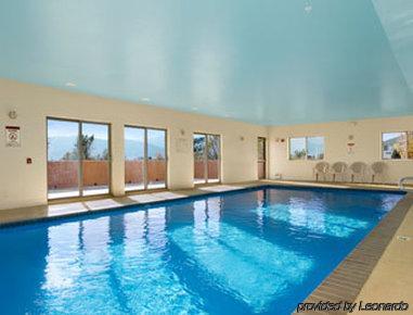 Hotel Days By Wyndham Airport Colorado Springs