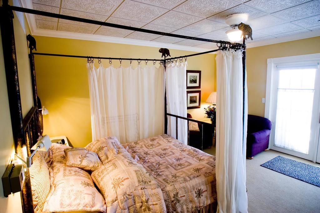 Bed & Breakfast Old Town 3*