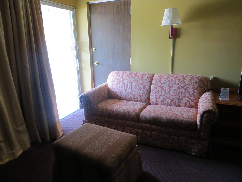 Hotel Days By Wyndham Colorado Springs/garden Of The Gods Colorado Springs