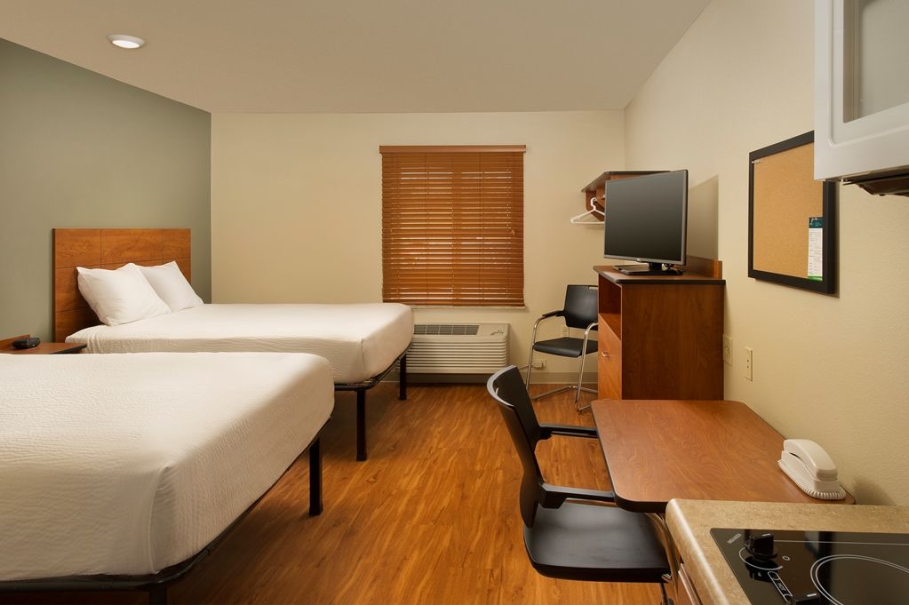 Extended Stay America Select Suites - Colorado Springs 3*