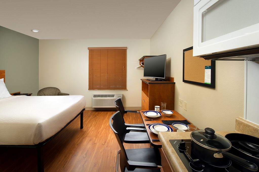 Extended Stay America Select Suites - Colorado Springs 3* Colorado Springs