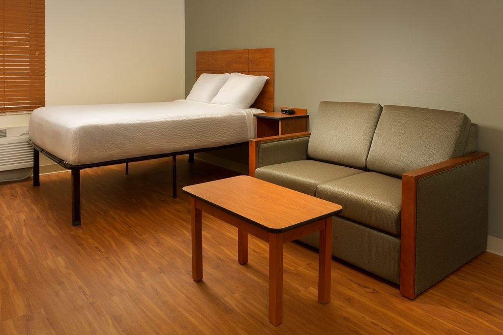 Extended Stay America Select Suites - Colorado Springs Hotel