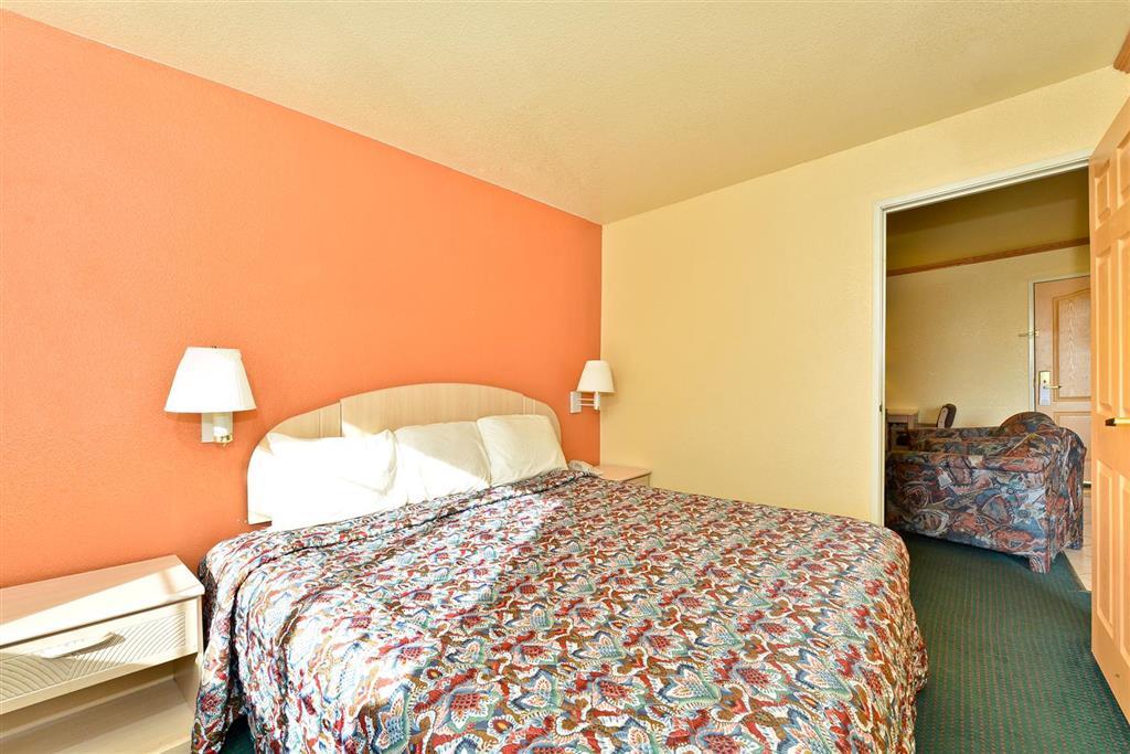 Baymont By Wyndham Garden Of The Gods 3*