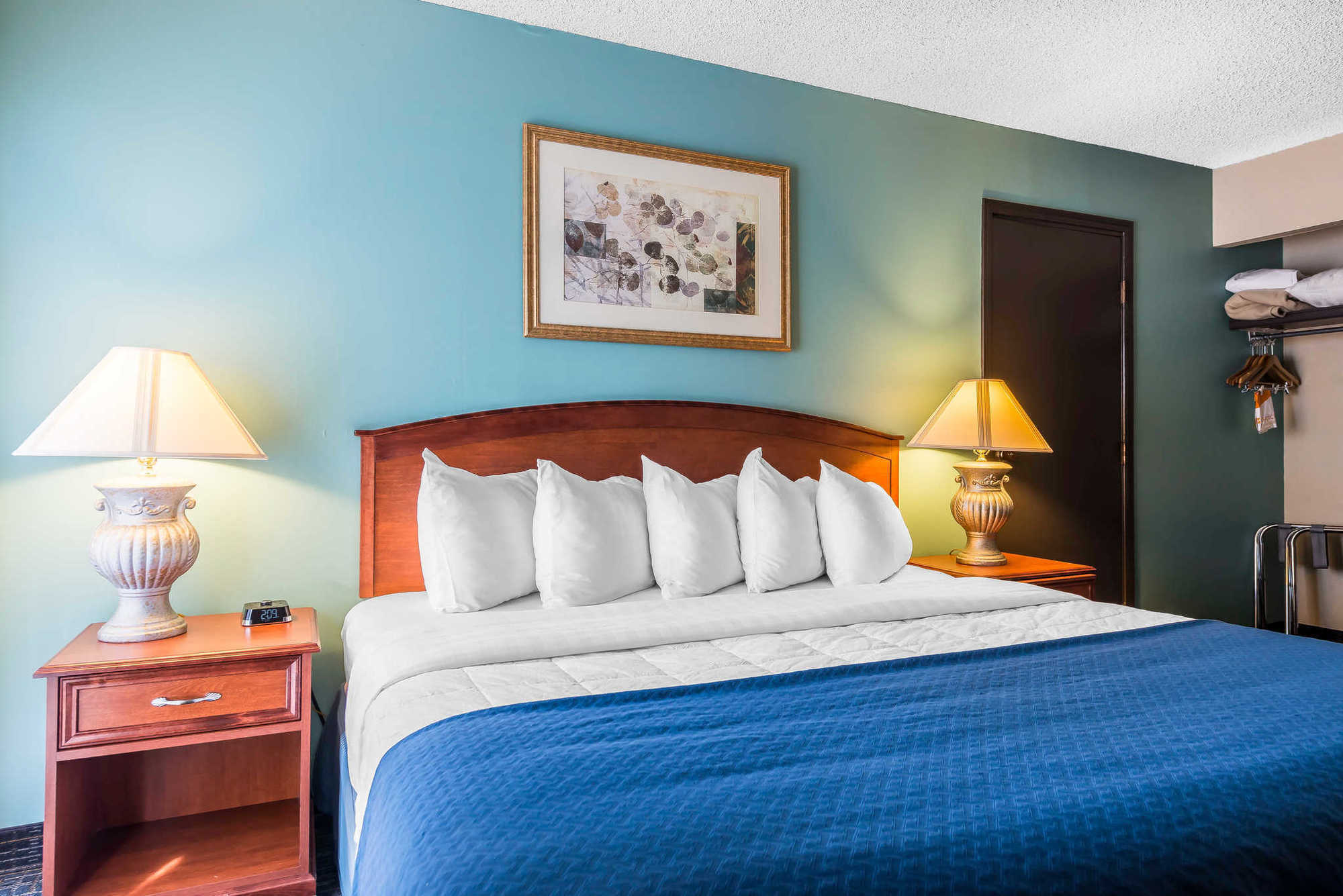 Quality 2* Colorado Springs