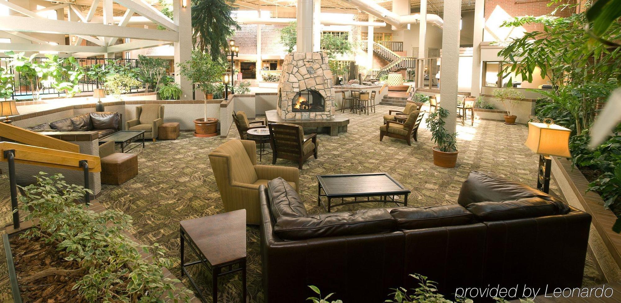 The Academy Hotel 4*