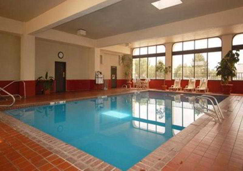 Quality South Inn Colorado Springs